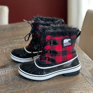 🌺 Sorel Tivoli Buffalo Check Plaid Snow Duck Boots 🌺 Size 7